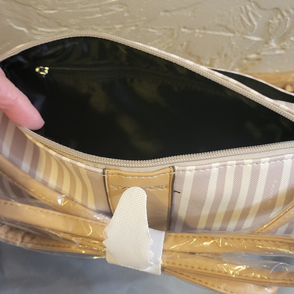 Tahari Vegan Leather Striped Logo Barrel NWT - Picture 5 of 7